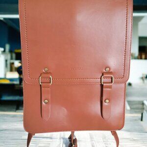 Ecosusi Convertible Vegan Leather  I Pad/ Tablet/ Laptop Bag